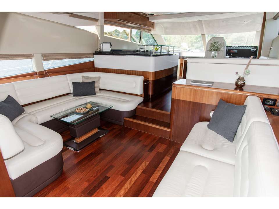 Galeon 640 Fly