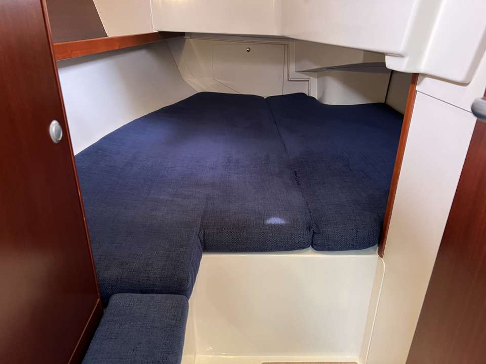 Hanse 320