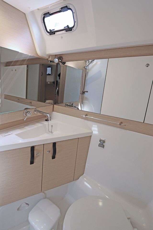 Jeanneau 58