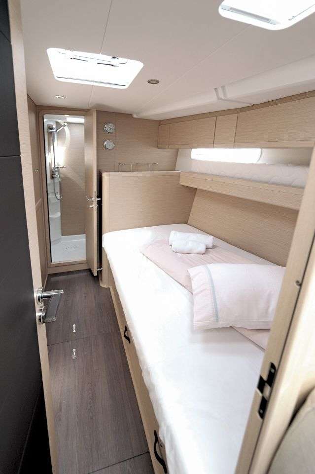 Jeanneau 58