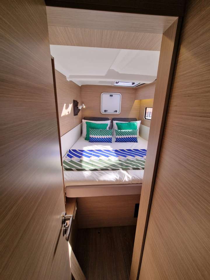 Lagoon 38