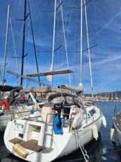 Oceanis 37