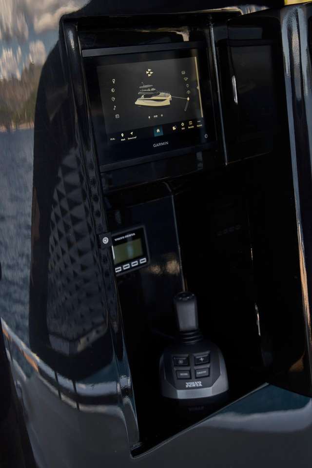 Prestige M7