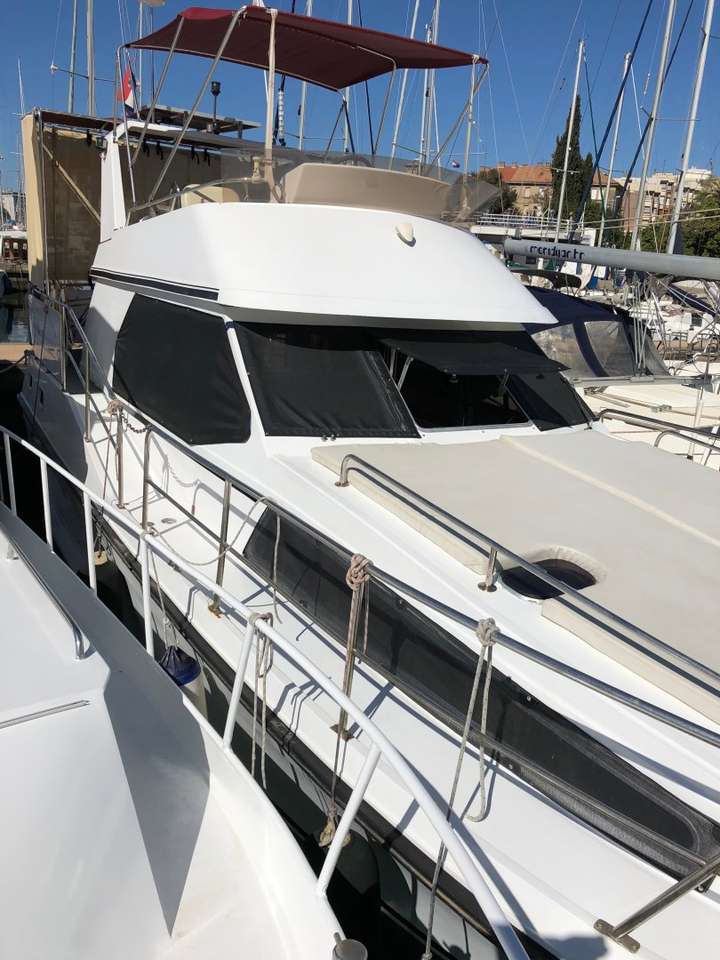 Atlantic 37