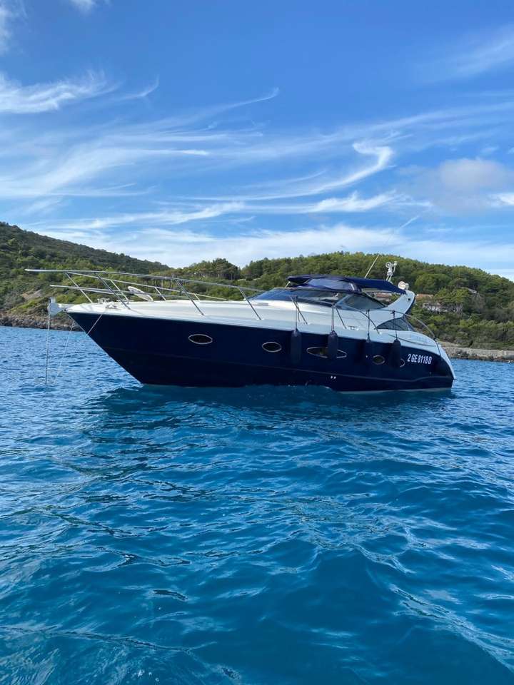 Atlantis 42