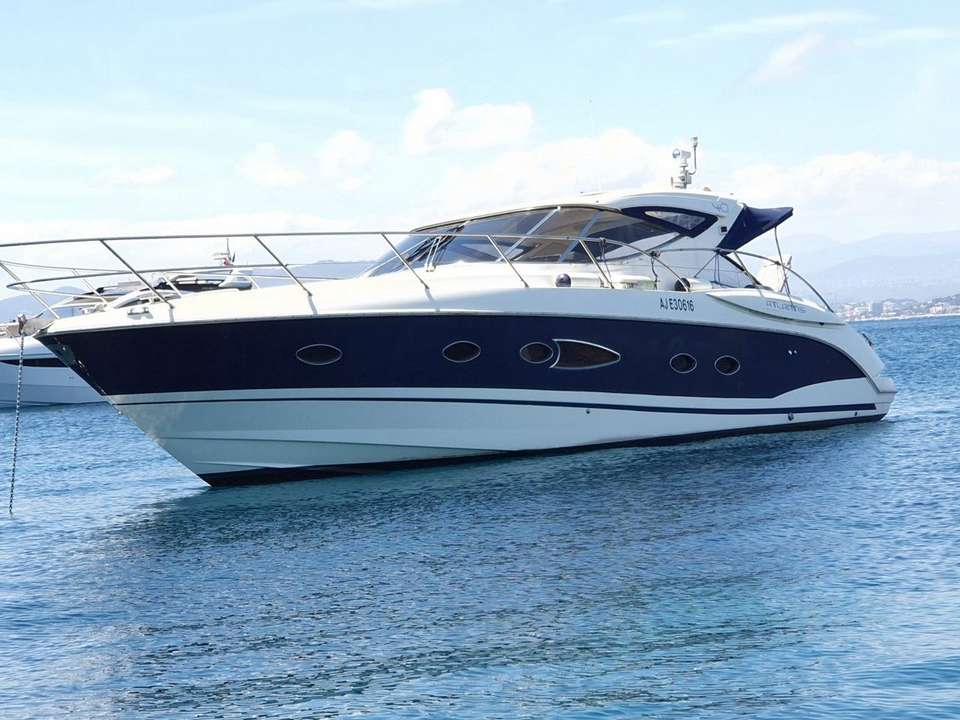 Azimut 40