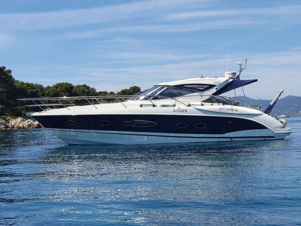 Azimut 40