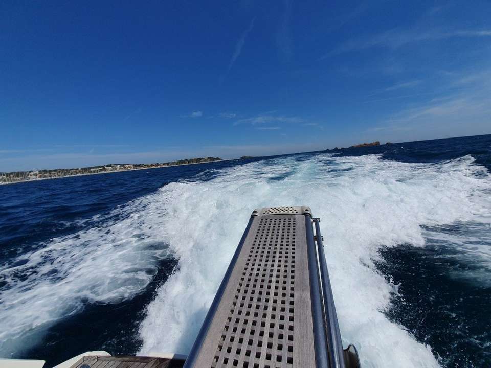 Azimut 40
