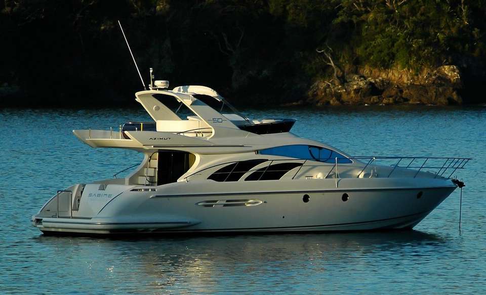 Azimut 50