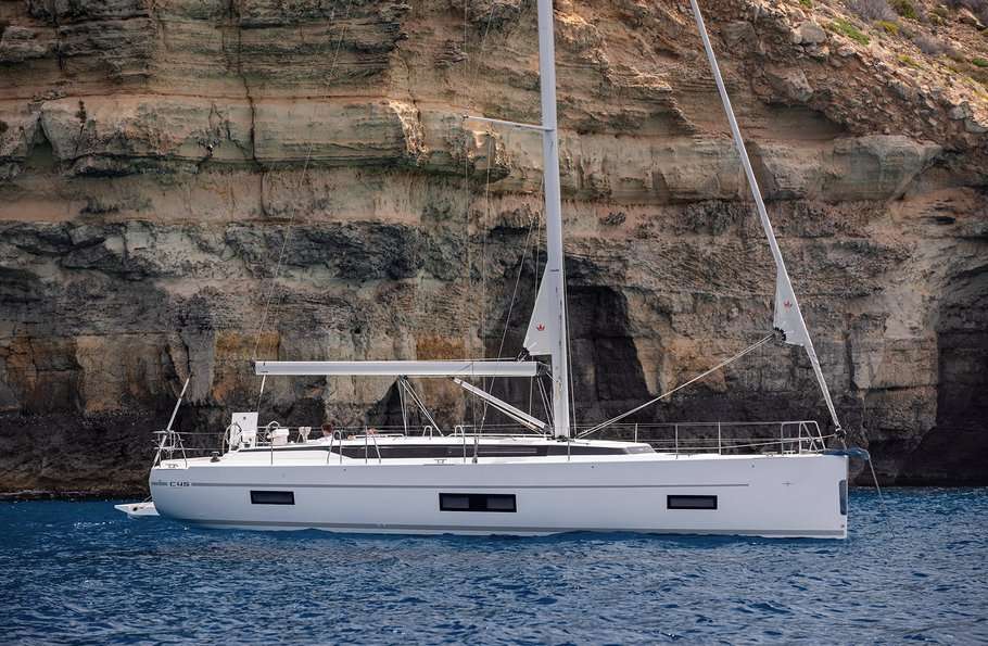 Bavaria C45 Style