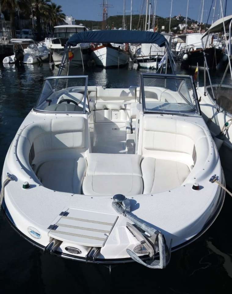 Bayliner 245
