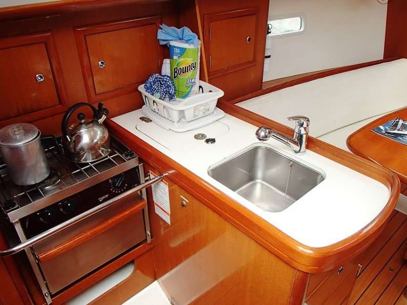 Beneteau 32