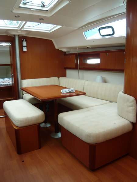 Beneteau 40