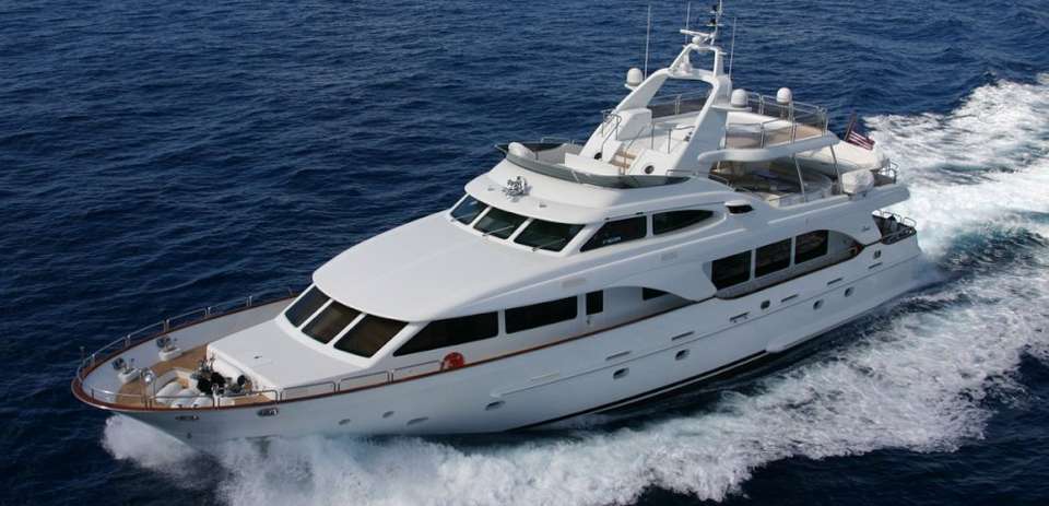 Benetti 100