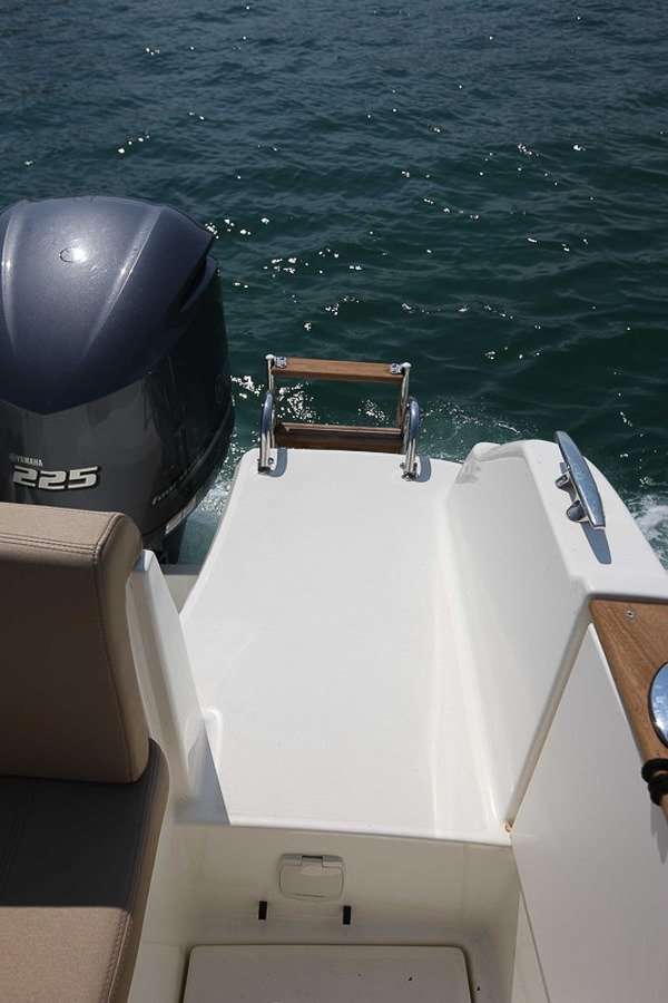 Cap Camarat 8.5 WA
