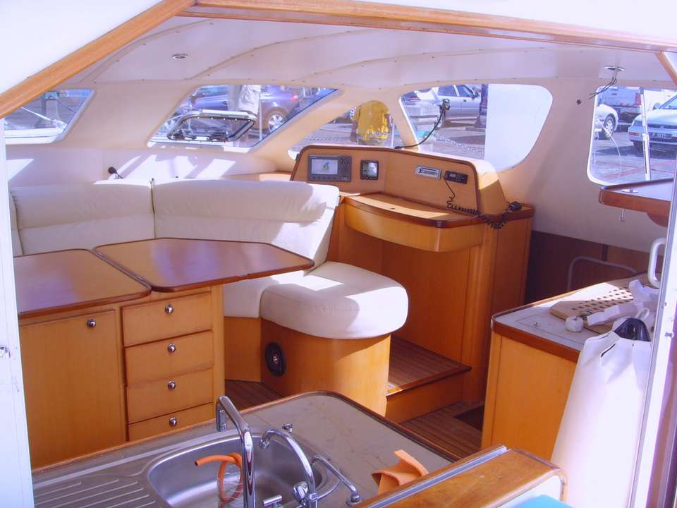 Catana 471