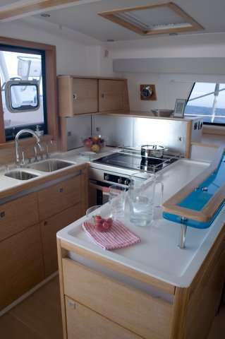 Catana 50