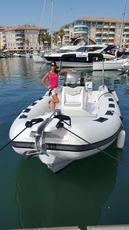 Cayman 23 Sport Touring