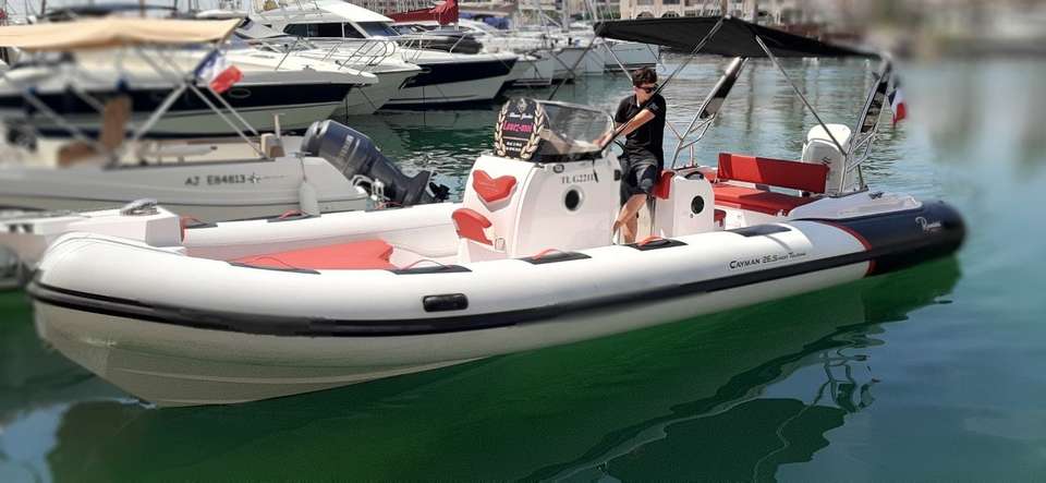 Cayman 26 Sport Touring