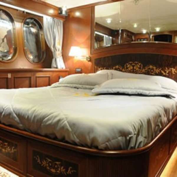 Custom Line Fly bridge