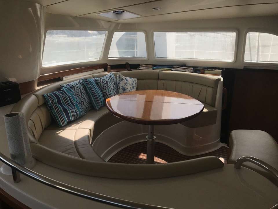 Dolphin 460