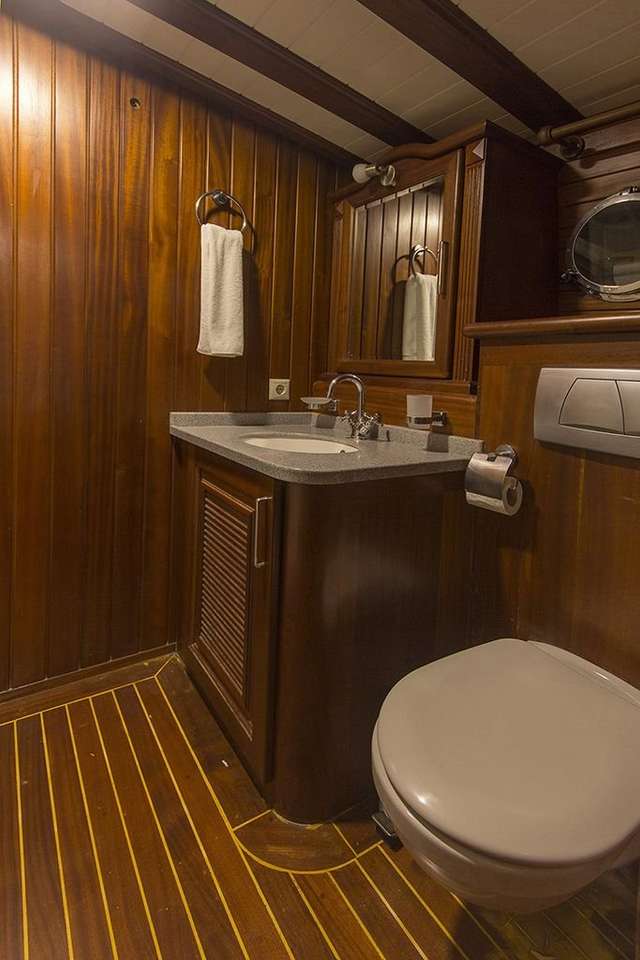 Boat 0