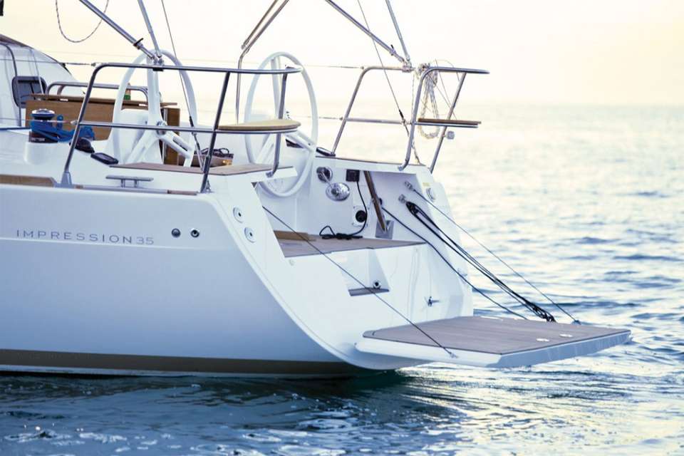 Elan Impression 35