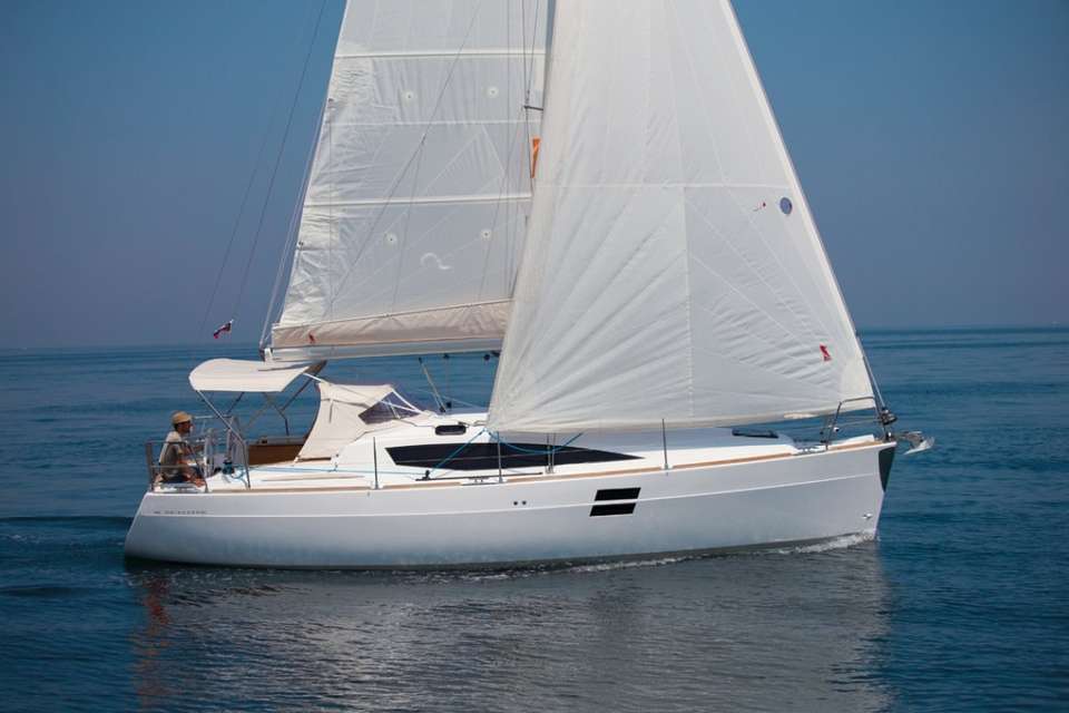 Elan Impression 35