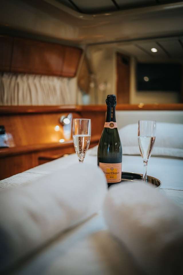 Ferretti 53