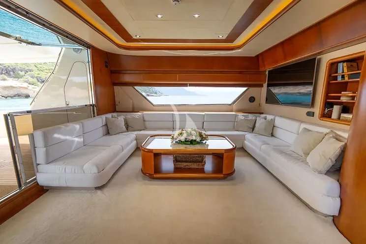 Ferretti 80
