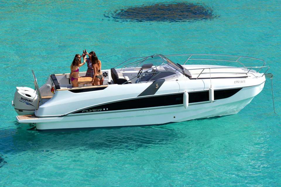 Flyer 8.8 Sundeck