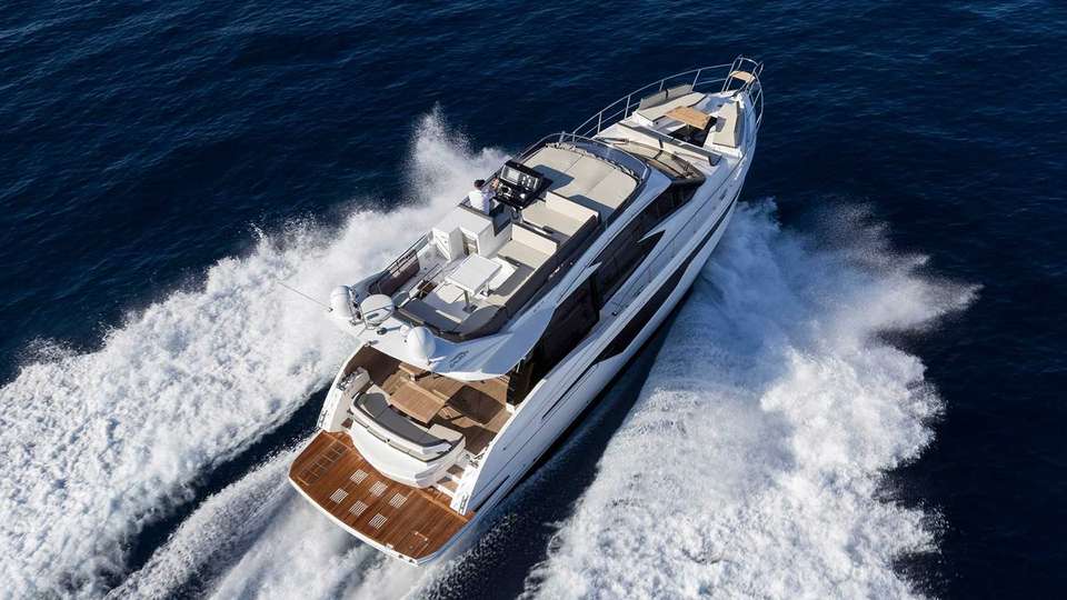 Galeon 500 Fly