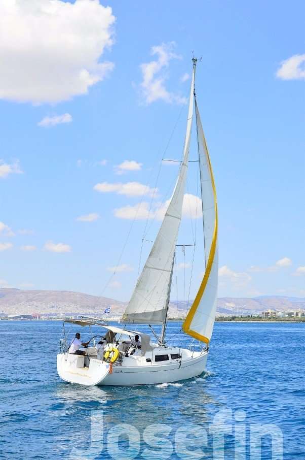 Hanse 325