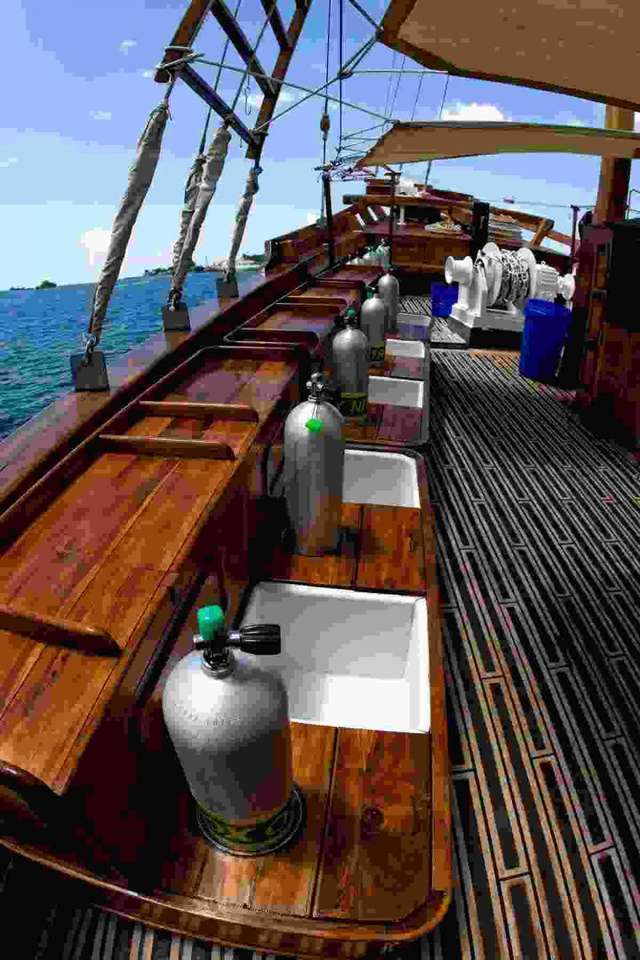 Indonesian Gulet 9