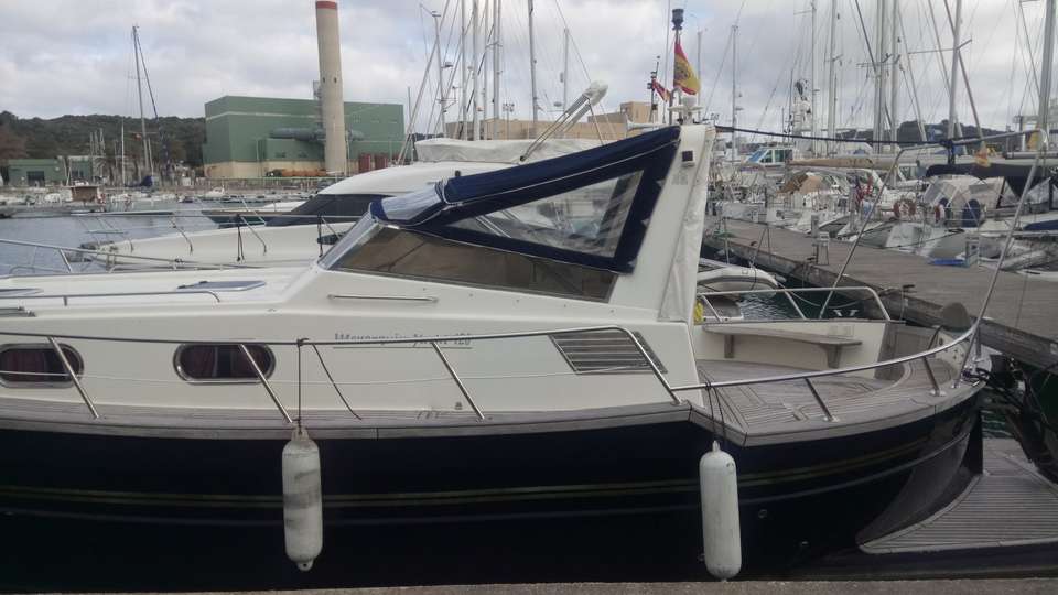Menorquin Yacht 120