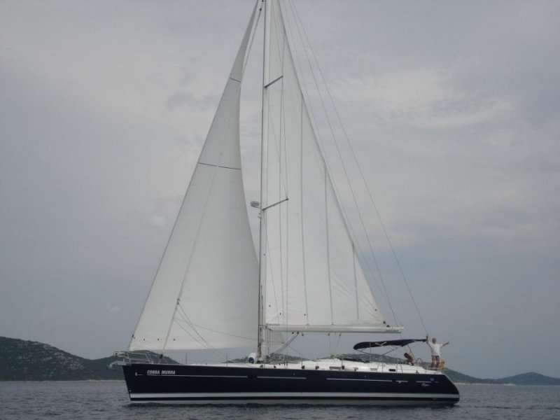 Oceanis 523