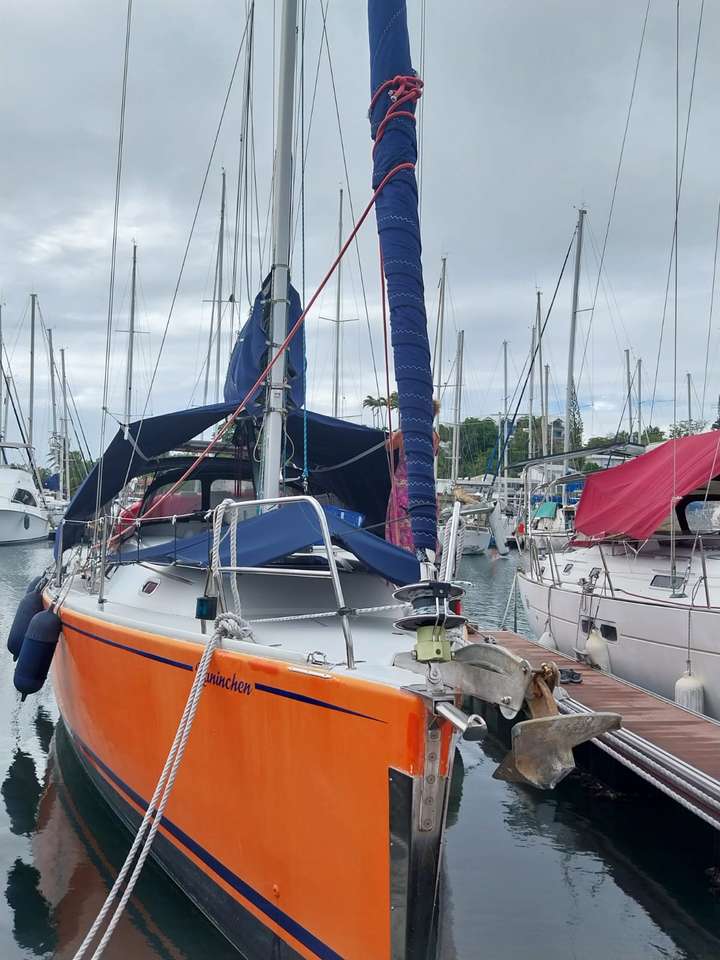 Hanse 370