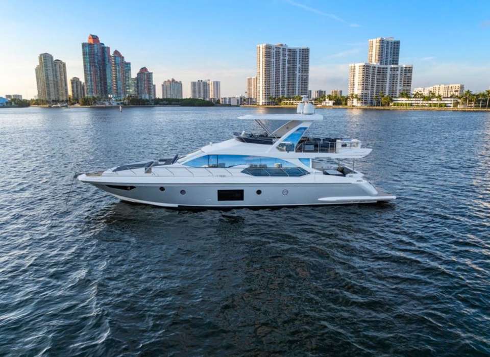 Azimut 70