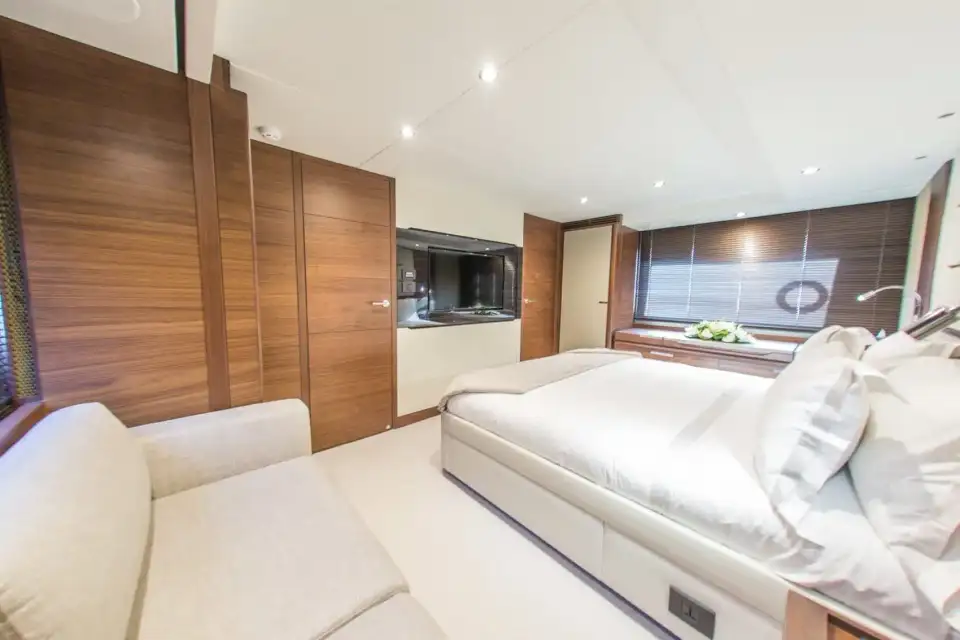 Princess V70