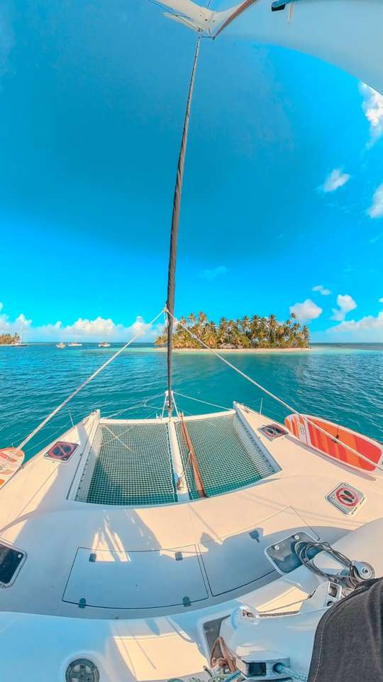 Lagoon 470