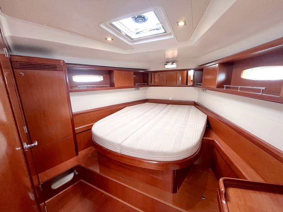 Oceanis 50