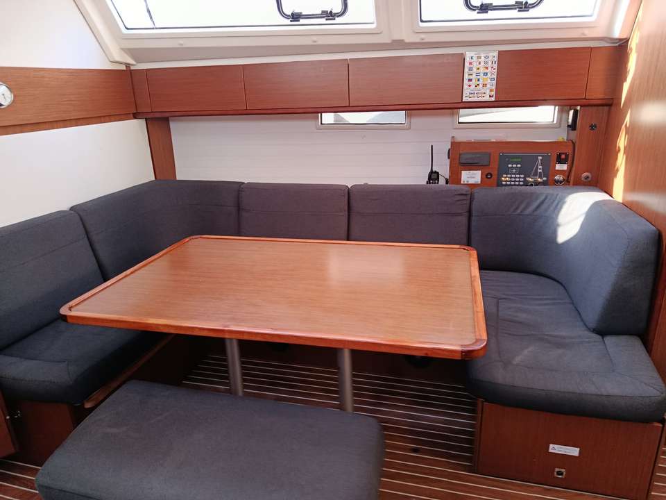 Bavaria Cruiser 46 Style