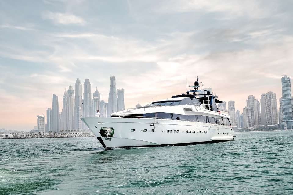 Azimut 135