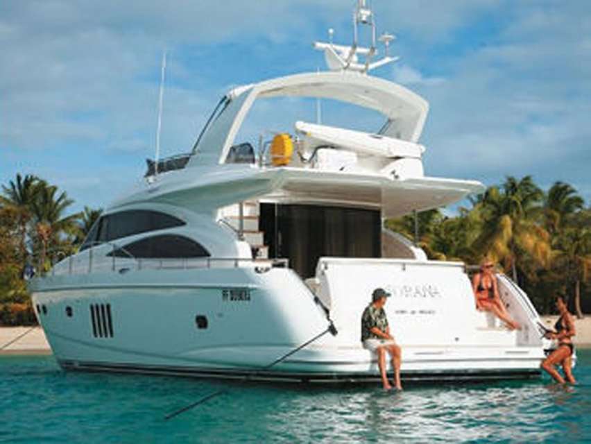 Princess Flybridge 67
