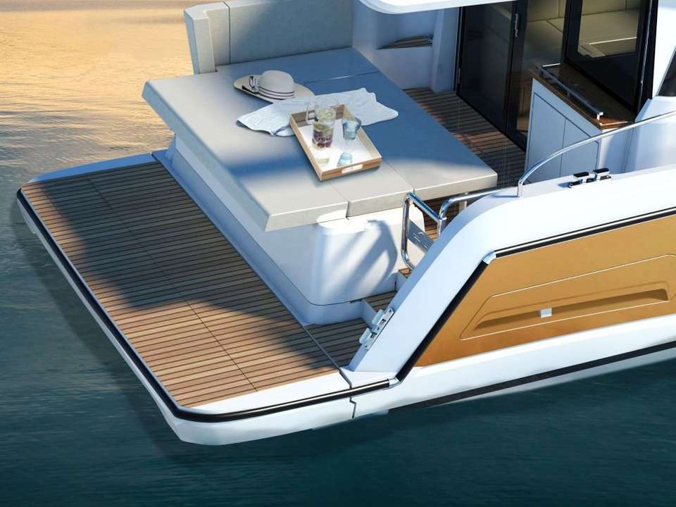 Sealine C390