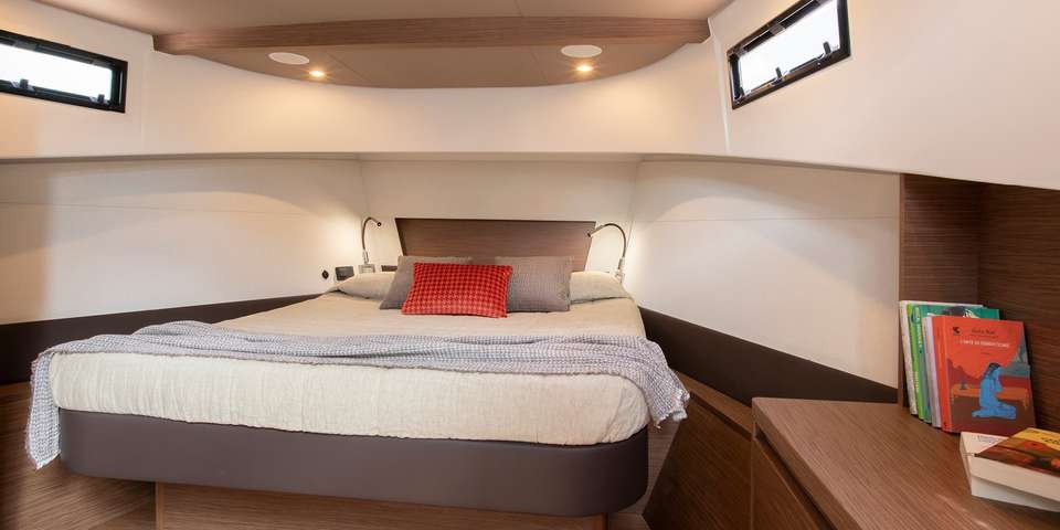 Solaris Power 44