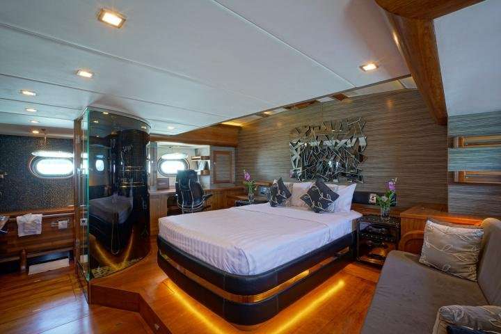 Sparkman & Stephens 104