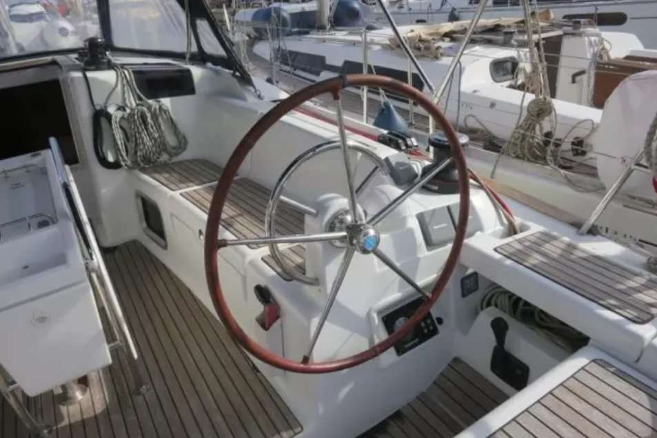 Sun Odyssey 409