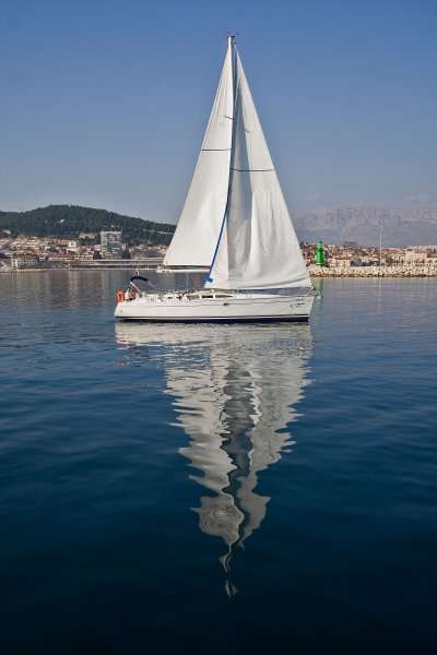 Sun Odyssey 43