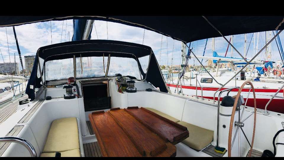 Sun Odyssey 51